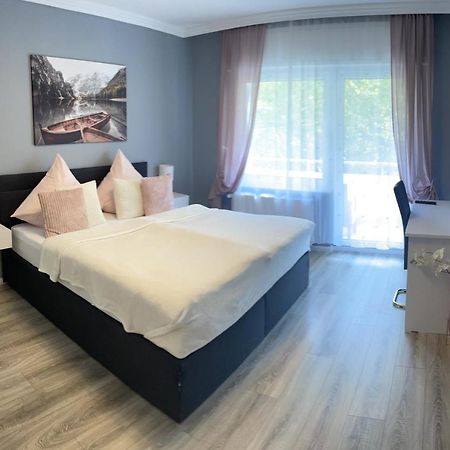 Family Apartment Karlsruhe Dış mekan fotoğraf