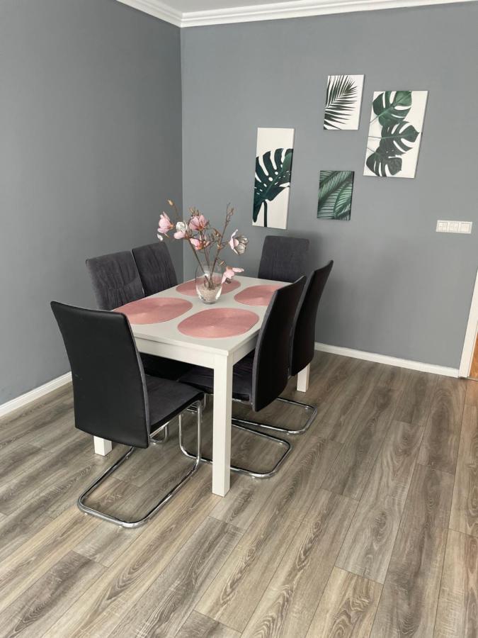 Family Apartment Karlsruhe Dış mekan fotoğraf